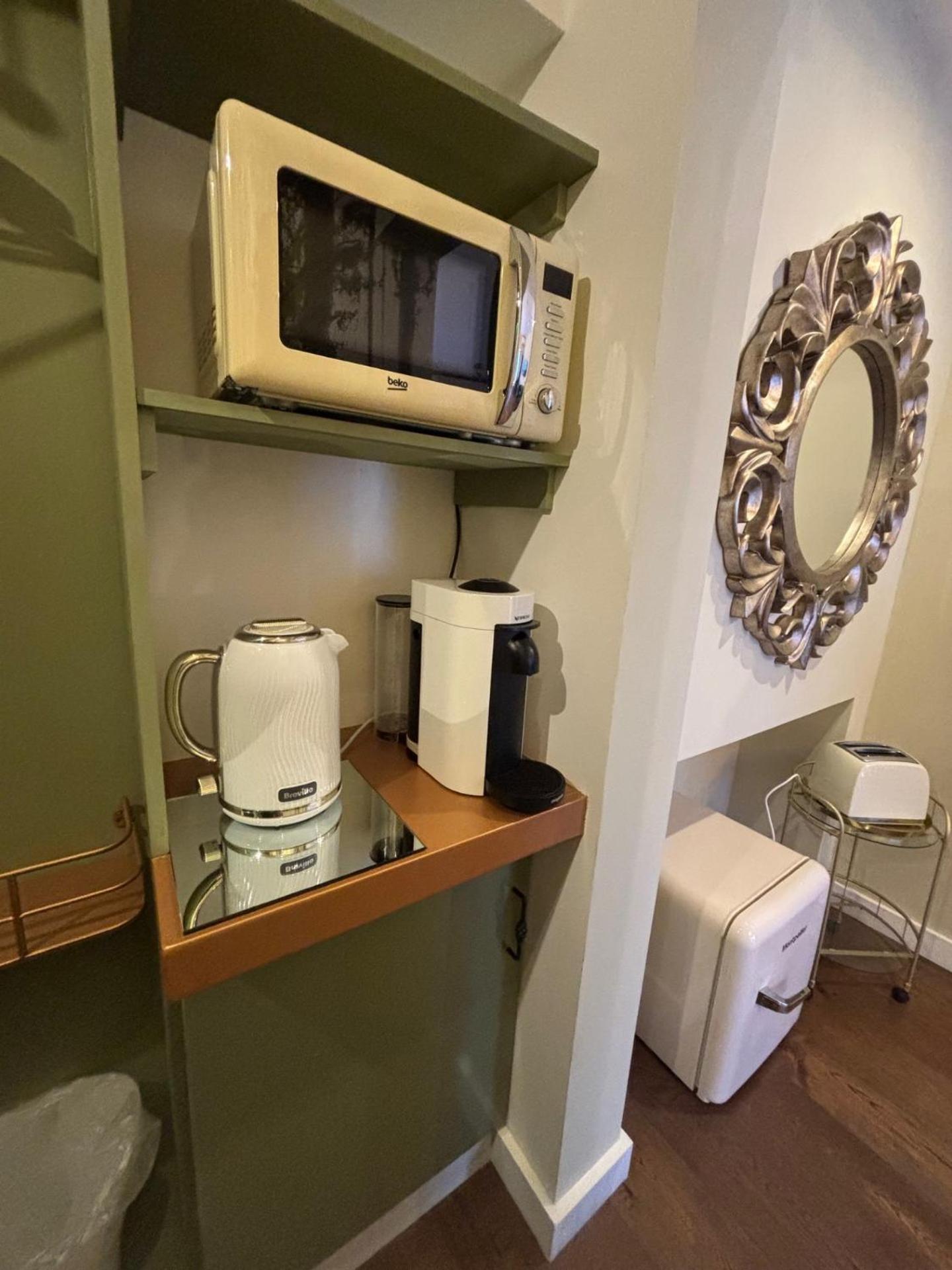 The Cherry Tree Hotel Kingston Blount Room photo